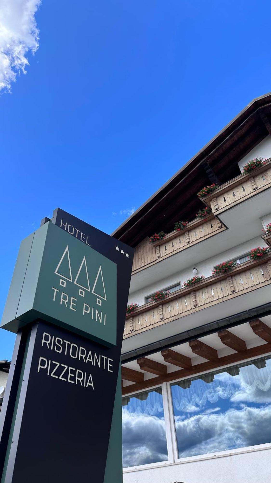Hotel Tre Pini Danta Bagian luar foto