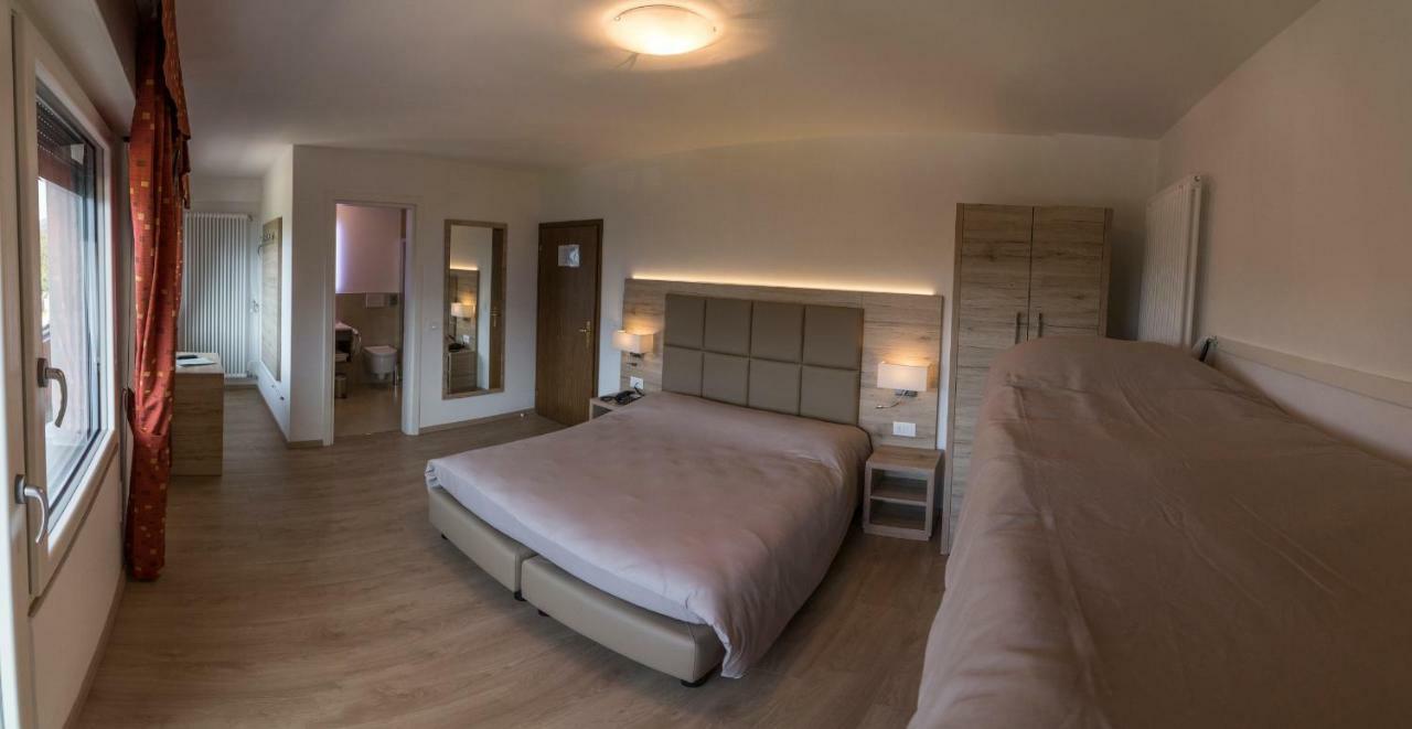 Hotel Tre Pini Danta Bagian luar foto